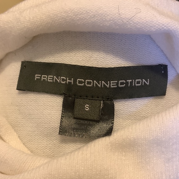 Size s - Picture 2 of 2